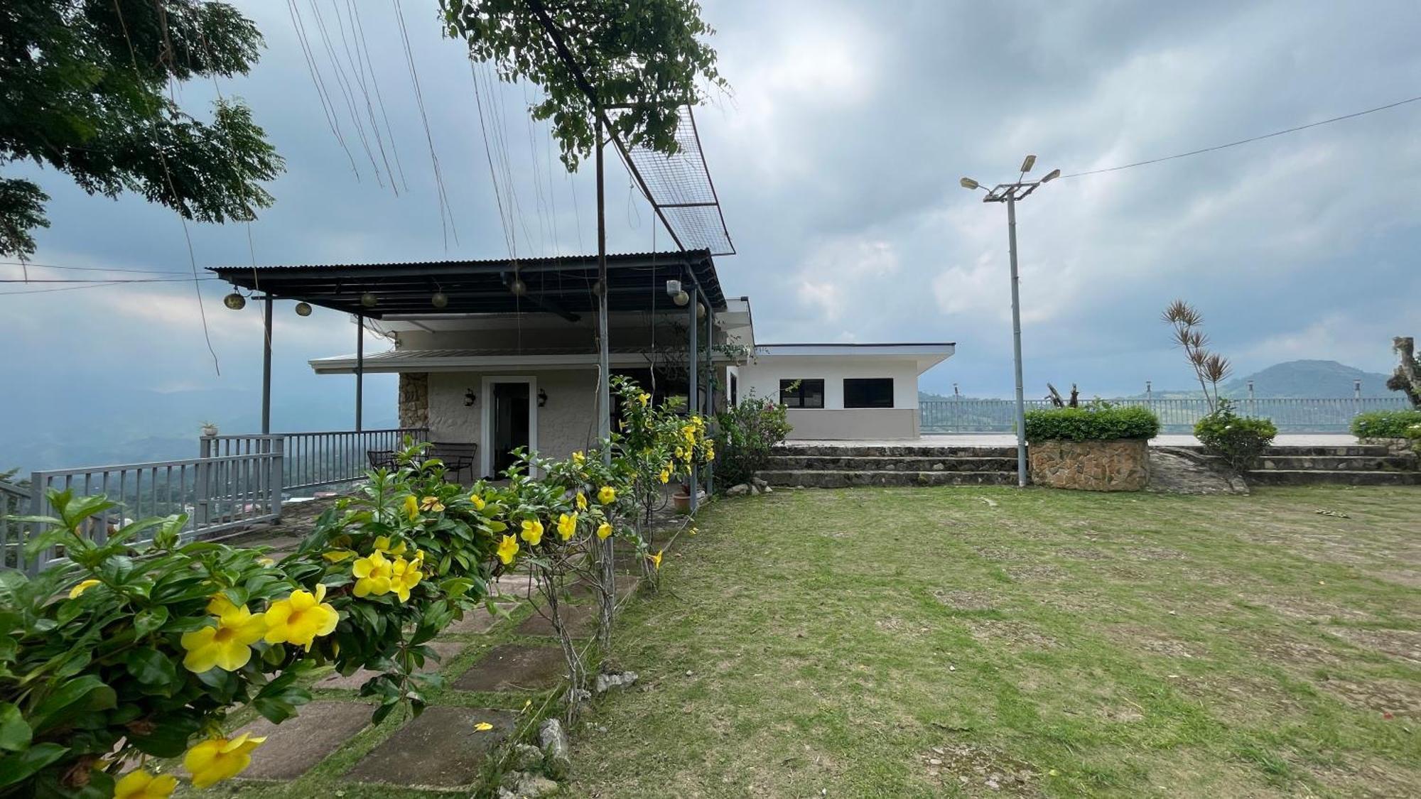 Serenity Farm And Resort By Hiverooms Kalunasan エクステリア 写真