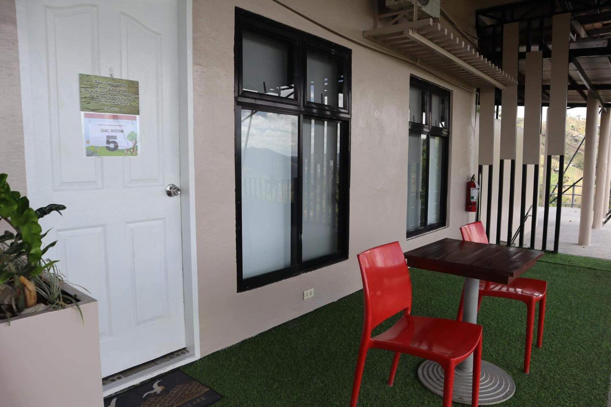 Serenity Farm And Resort By Hiverooms Kalunasan エクステリア 写真